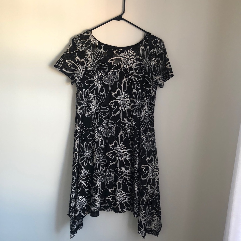Black and White Floral Lace Swing Dress